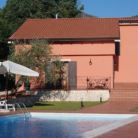 Hotel Casa Mariu Sala Consilina Exterior foto