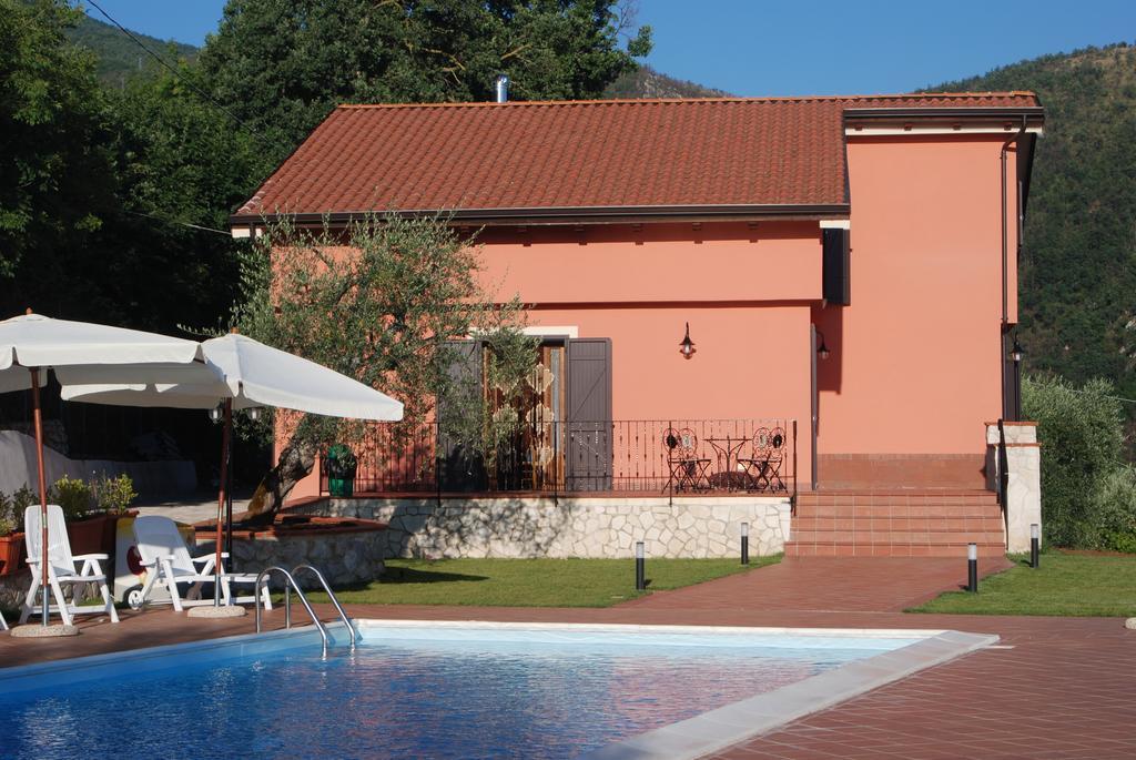 Hotel Casa Mariu Sala Consilina Exterior foto